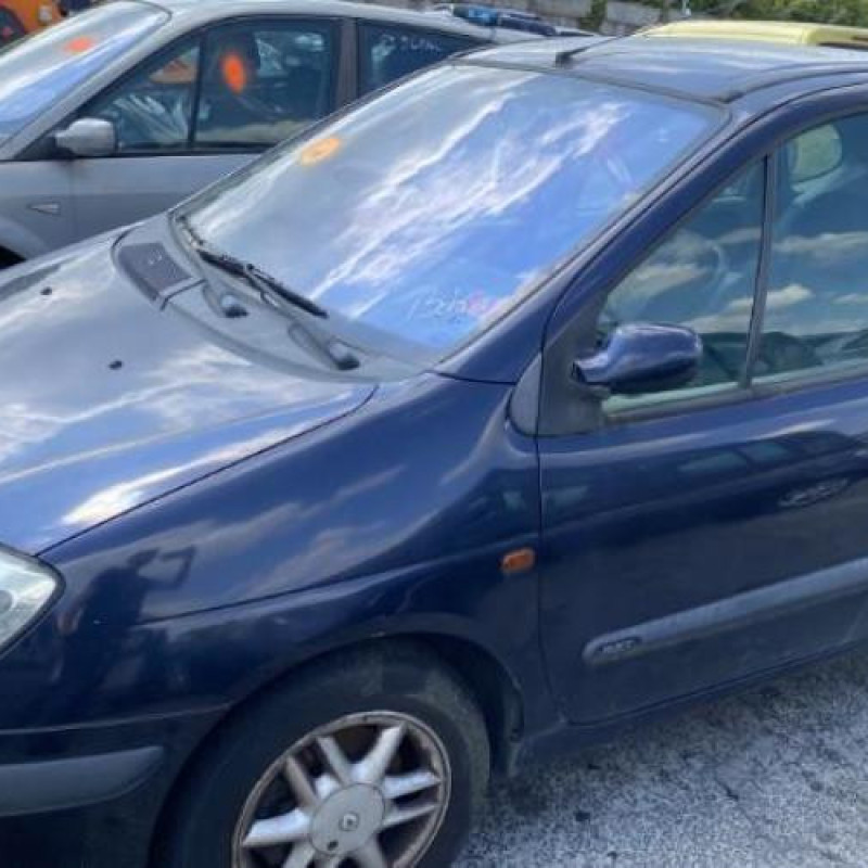 Feu arriere principal gauche (feux) RENAULT SCENIC 1 Photo n°9