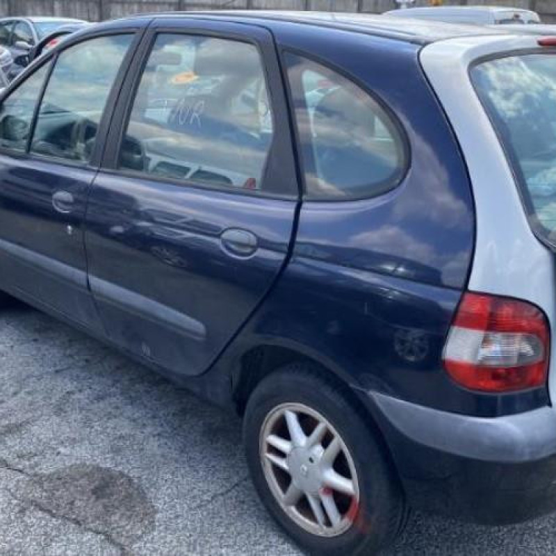 Feu arriere principal gauche (feux) RENAULT SCENIC 1 Photo n°10