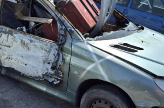 Optique avant principal gauche (feux)(phare) PEUGEOT 206