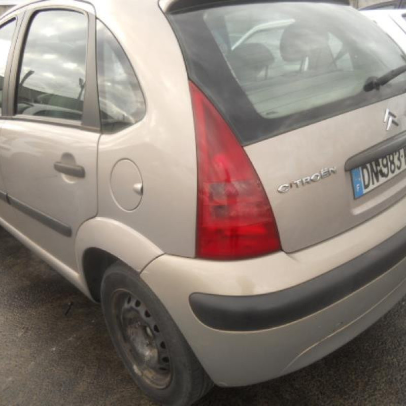 Bouton de coffre CITROEN C3 1 Photo n°10