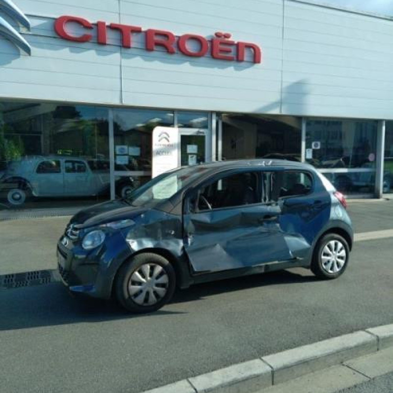 Lunette arriere CITROEN C1 2 Photo n°10