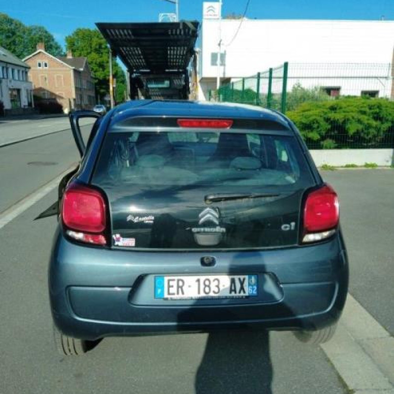 Lunette arriere CITROEN C1 2 Photo n°14