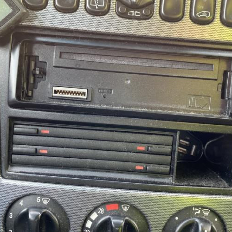 Retroviseur droit MERCEDES CLASSE A 168 Photo n°19