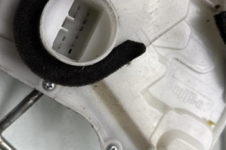 Serrure avant gauche SUZUKI SWIFT 4