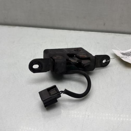 Fermeture de capot RENAULT MEGANE 3