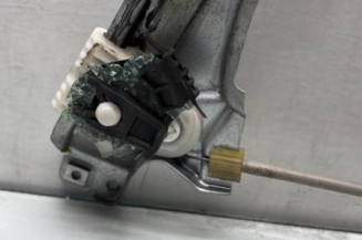 Leve vitre electrique avant gauche RENAULT CLIO 3