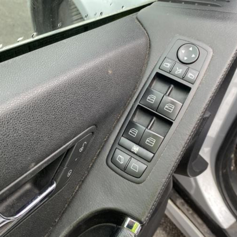 Bras essuie glace avant droit MERCEDES CLASSE R 251 Photo n°18
