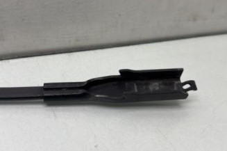 Bras essuie glace avant gauche MERCEDES CLASSE R 251