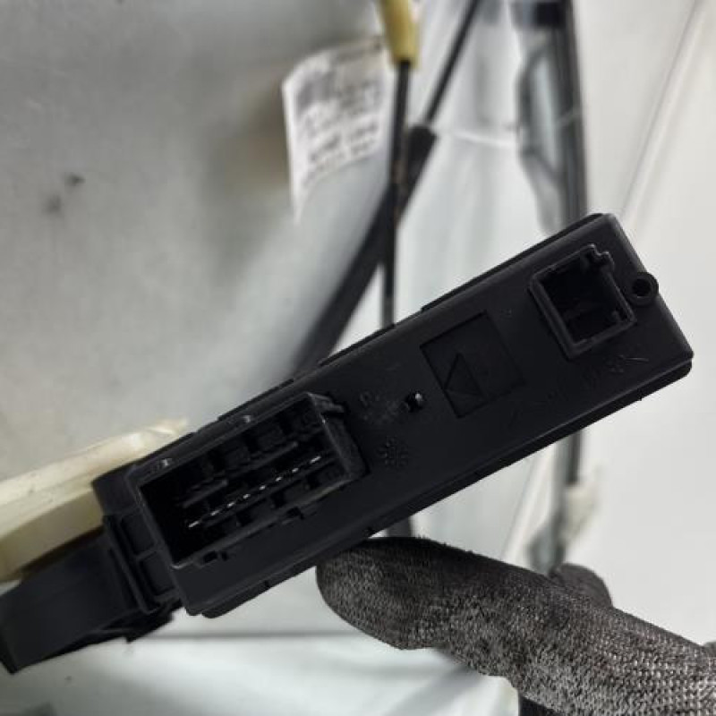 Leve vitre electrique avant gauche CITROEN C4 PICASSO 1 Photo n°6