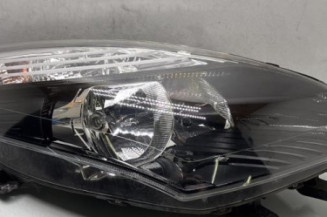 Optique avant principal droit (feux)(phare) RENAULT SCENIC 3 Photo n°1