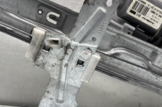 Leve vitre electrique avant gauche PEUGEOT 207