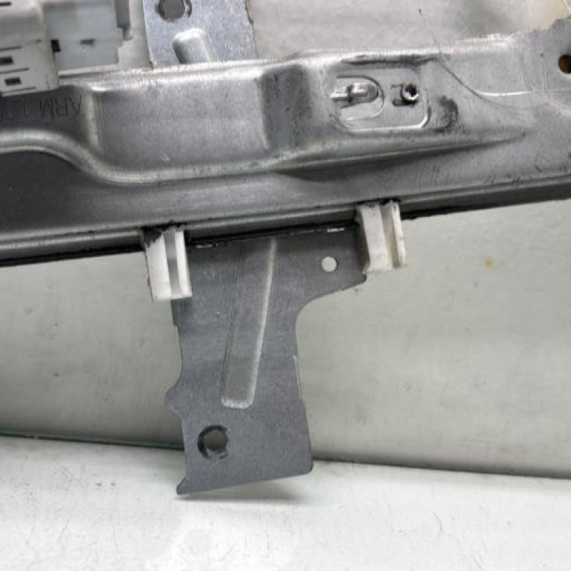 Leve vitre electrique avant gauche PEUGEOT 207 Photo n°4
