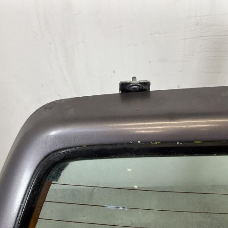 Malle/Hayon arriere RENAULT TWINGO 1 Photo n°3