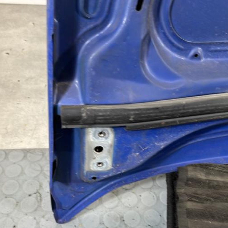 Capot PEUGEOT 106 Photo n°8