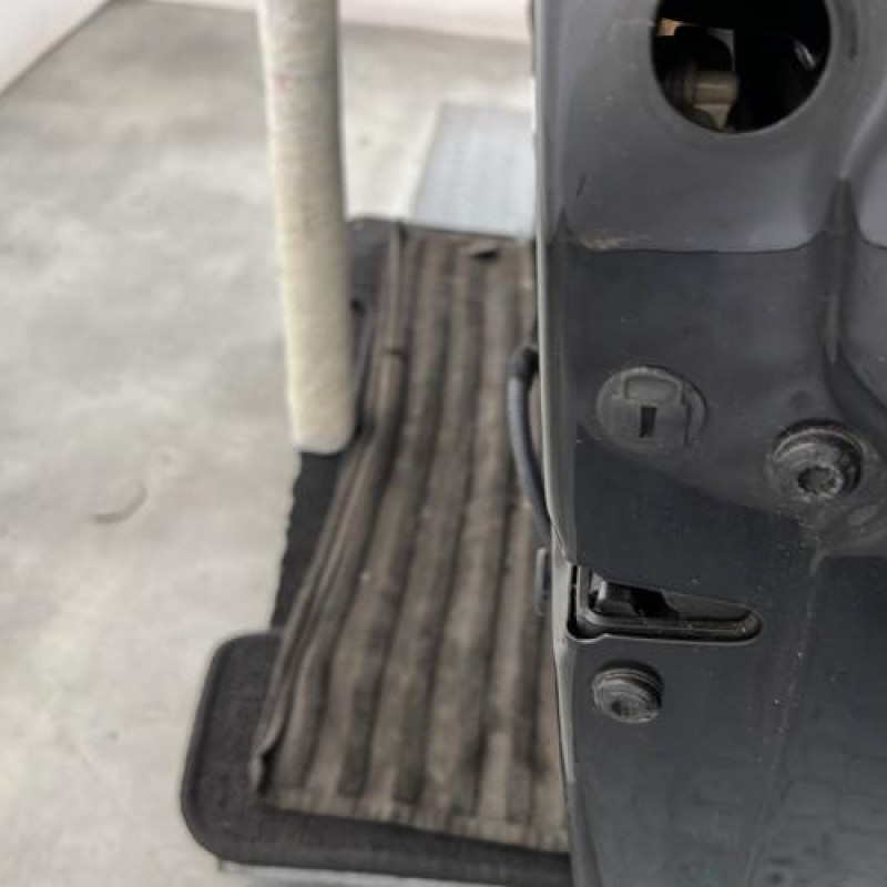 Porte avant droit AUDI A3 2 Photo n°6