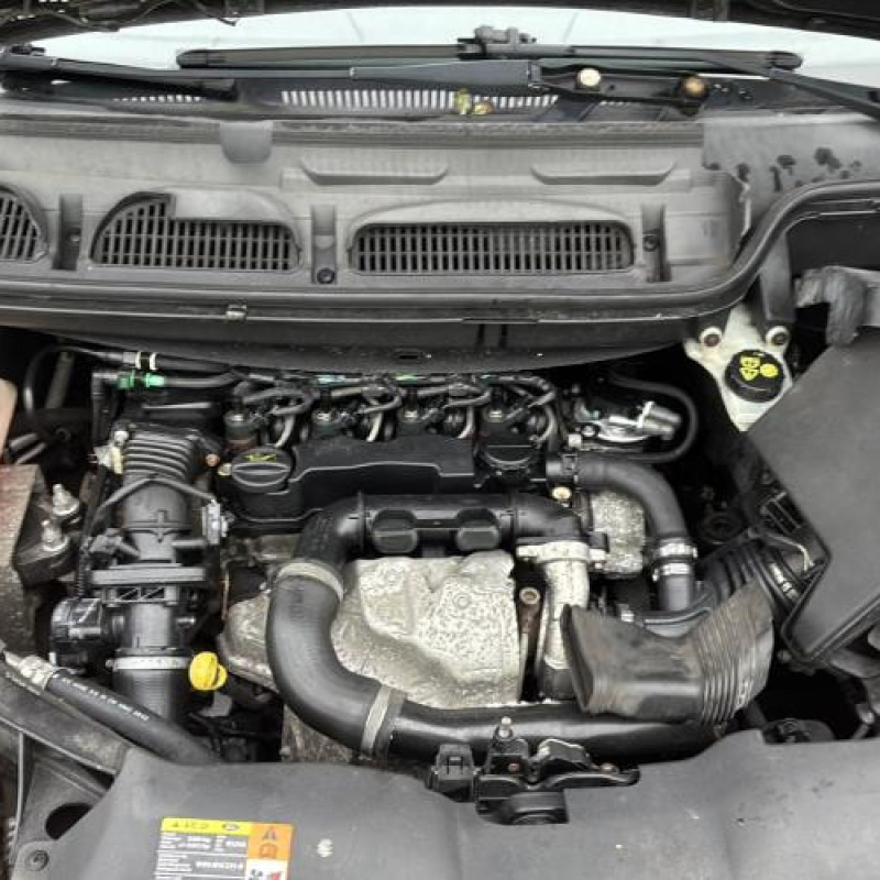 Pare choc arriere FORD C-MAX 1 Photo n°15