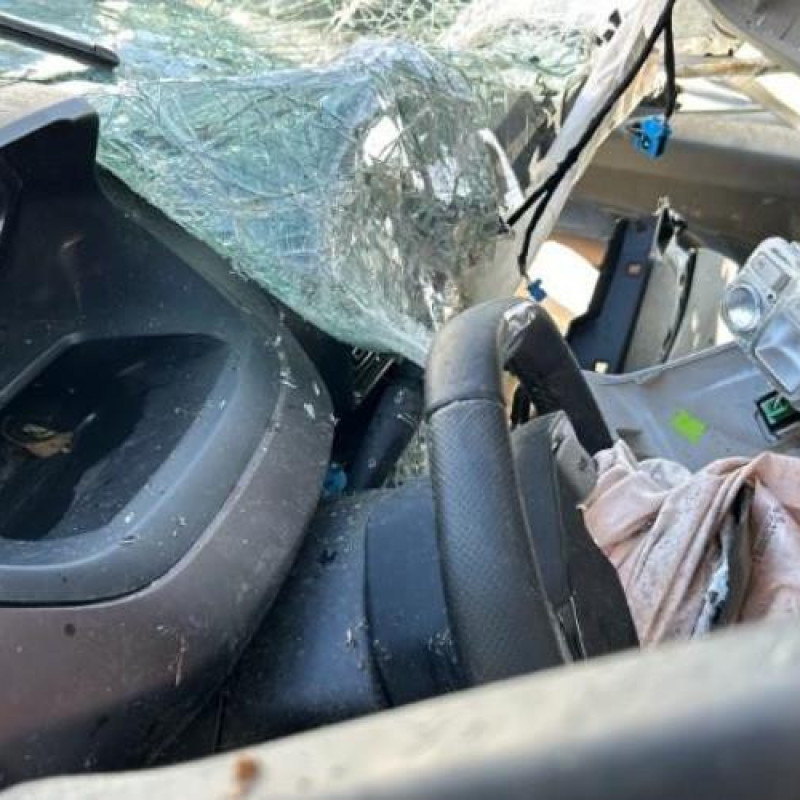 Baguette de porte avant droite PEUGEOT RIFTER Photo n°9