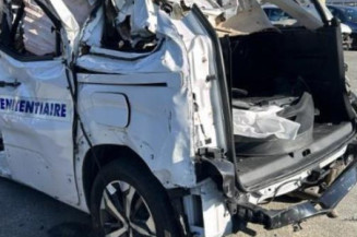 Baguette de porte avant droite PEUGEOT RIFTER