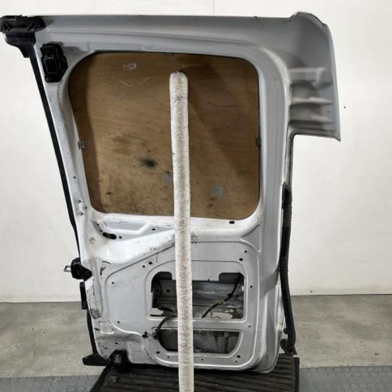 Porte de coffre gauche PEUGEOT EXPERT 3 Photo n°10