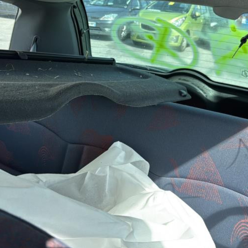 Leve vitre electrique avant droit RENAULT CLIO 2 Photo n°20
