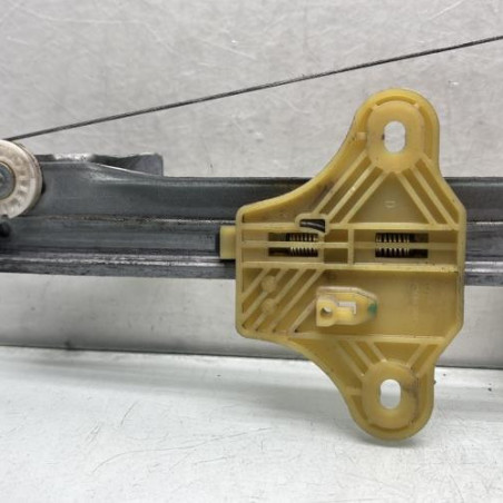 Leve vitre electrique avant gauche RENAULT CLIO 4