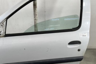 Porte avant gauche RENAULT CLIO 2 Photo n°1