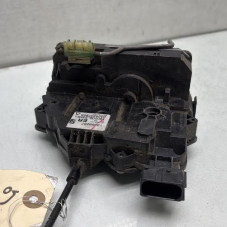 Serrure arriere droit OPEL CORSA D
