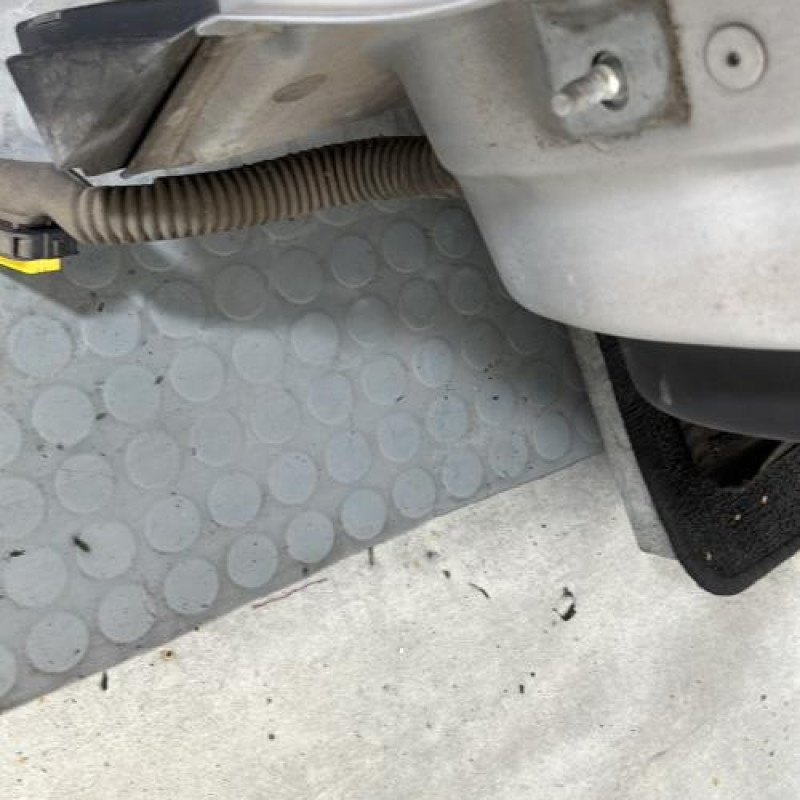 Porte arriere droit RENAULT CLIO 4 Photo n°7