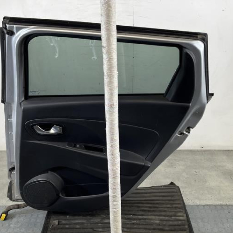 Porte arriere droit RENAULT CLIO 4 Photo n°8