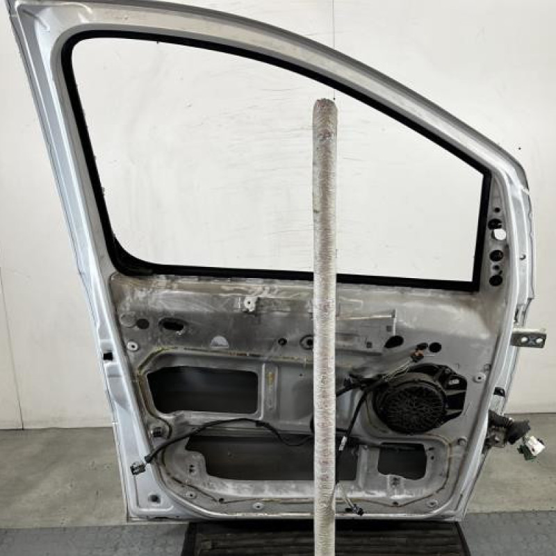 Porte avant gauche PEUGEOT EXPERT 3 Photo n°4