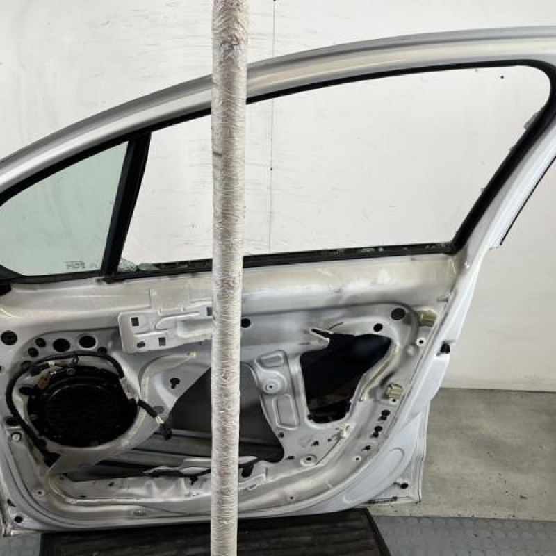Porte avant droit CITROEN C3 2 Photo n°6