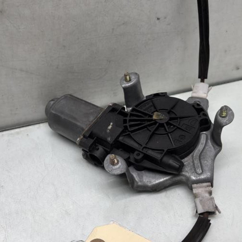 Leve vitre electrique avant droit RENAULT CLIO 2 Photo n°3