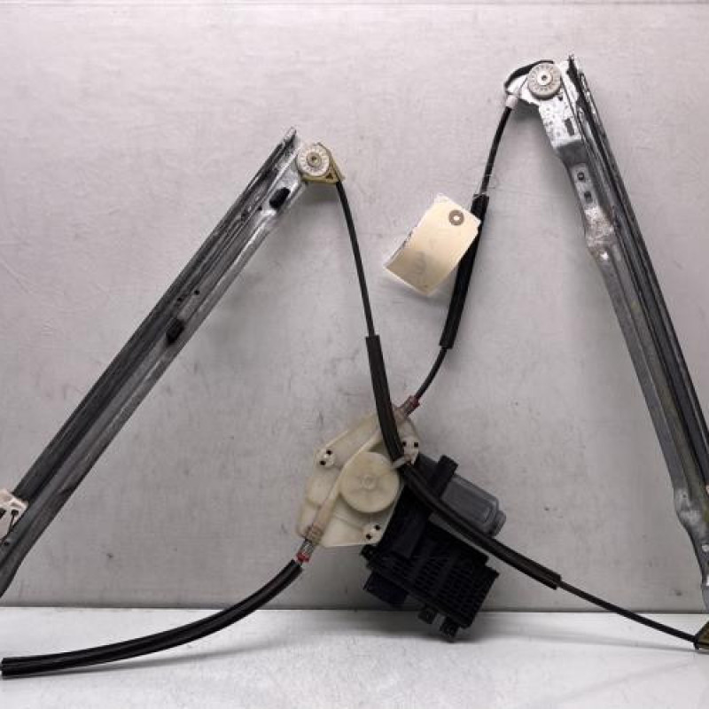 Leve vitre electrique avant gauche CITROEN C4 GRAND PICASSO 1 Photo n°1