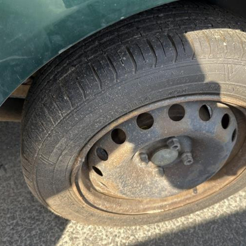 Moteur RENAULT CLIO 2 Photo n°17