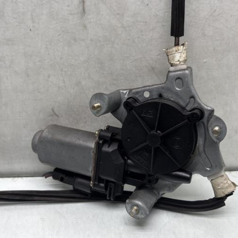 Leve vitre electrique avant droit RENAULT CLIO 2 Photo n°3