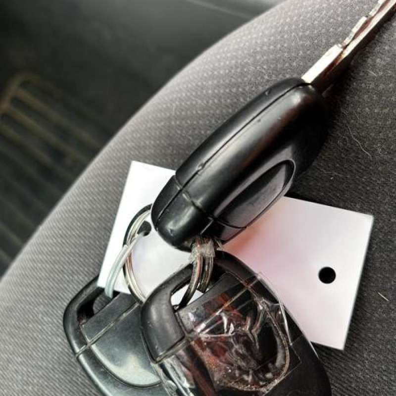 Leve vitre electrique avant droit RENAULT CLIO 2 Photo n°6