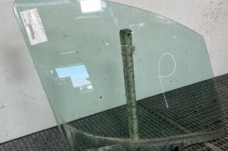 Vitre avant droit PEUGEOT PARTNER 2