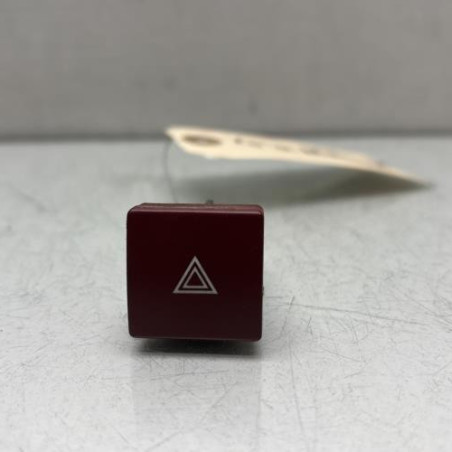 Bouton de warning PEUGEOT PARTNER 2 Photo n°1