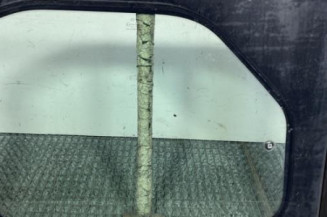 Vitre arriere gauche CITROEN BERLINGO 2