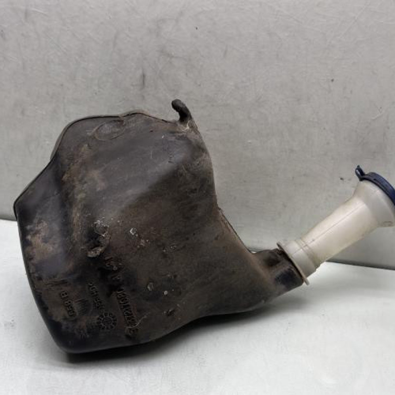 Vase de lave glace PEUGEOT 106 Photo n°3