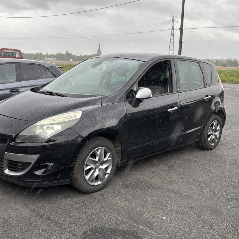 RENAULT SCENIC 3 PHASE 2 1.6 DCI - 16V TURBO Photo n°4