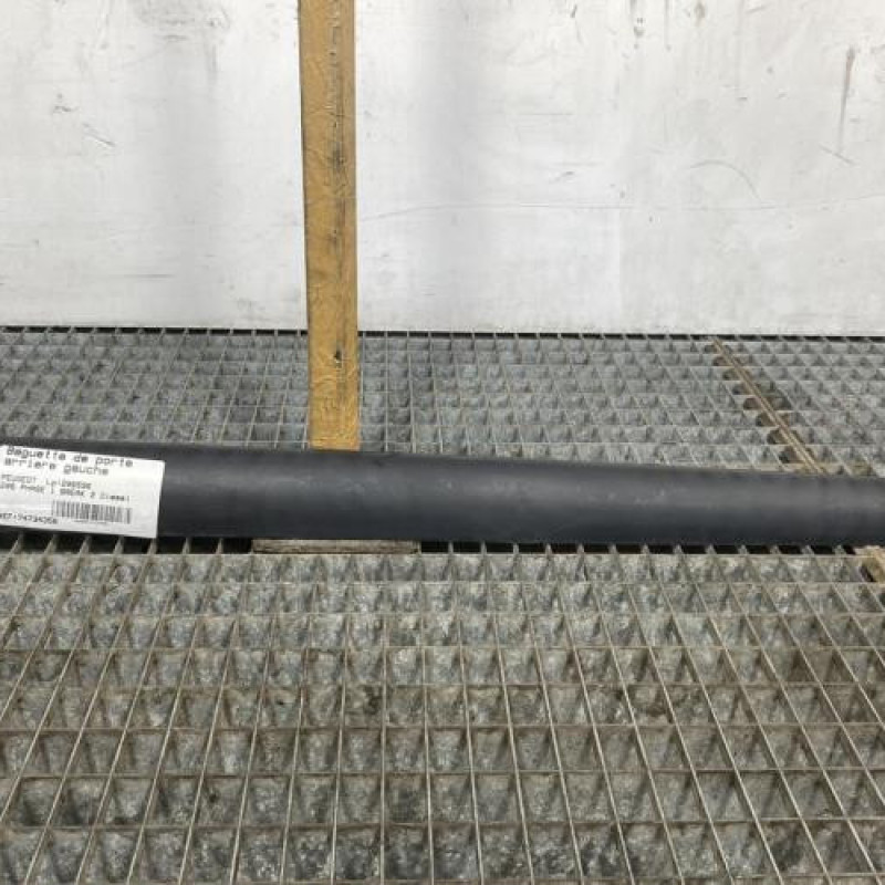 Baguette de porte arriere gauche  PEUGEOT 206 Photo n°3