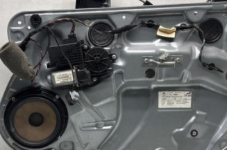 Leve vitre electrique avant droit VOLKSWAGEN POLO 4