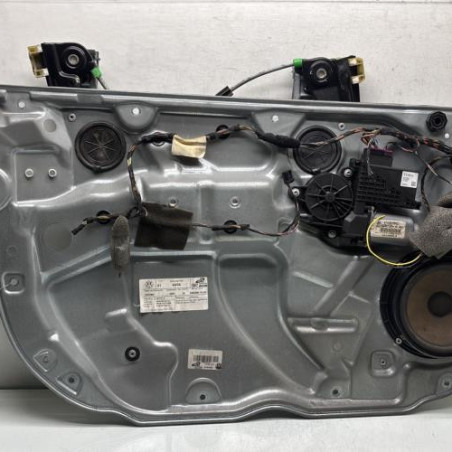 Leve vitre electrique avant gauche VOLKSWAGEN POLO 4 Photo n°1