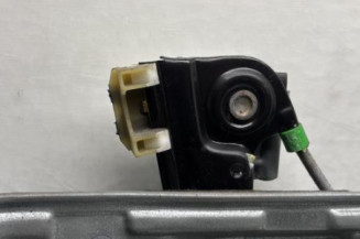 Leve vitre electrique avant gauche VOLKSWAGEN POLO 4