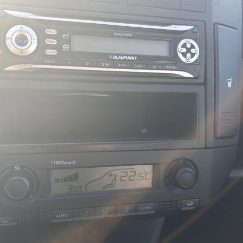 Leve vitre electrique avant gauche VOLKSWAGEN POLO 4 Photo n°20