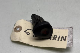Bouton de warning RENAULT CLIO 2 Photo n°1