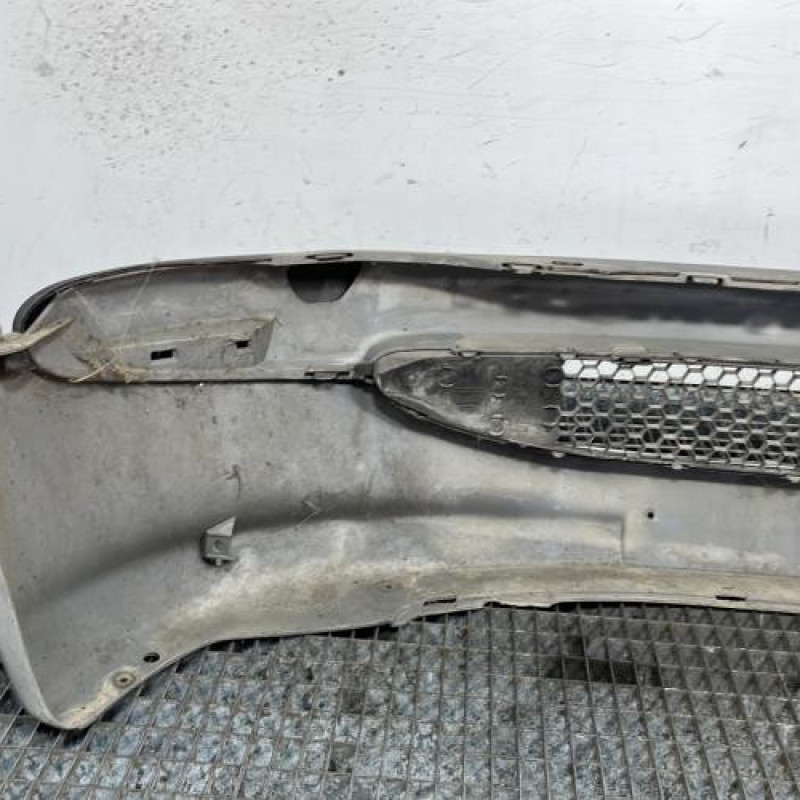 Pare choc avant PEUGEOT 206 Photo n°6