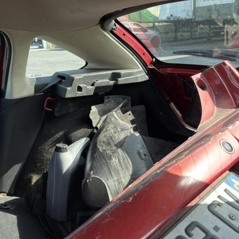 Attache ceinture avant gauche CITROEN C4 1 Photo n°15