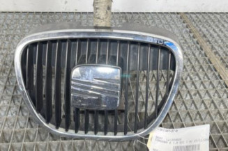Calandre SEAT CORDOBA 2 Photo n°1